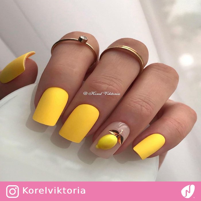 Matte Nails with Lemon